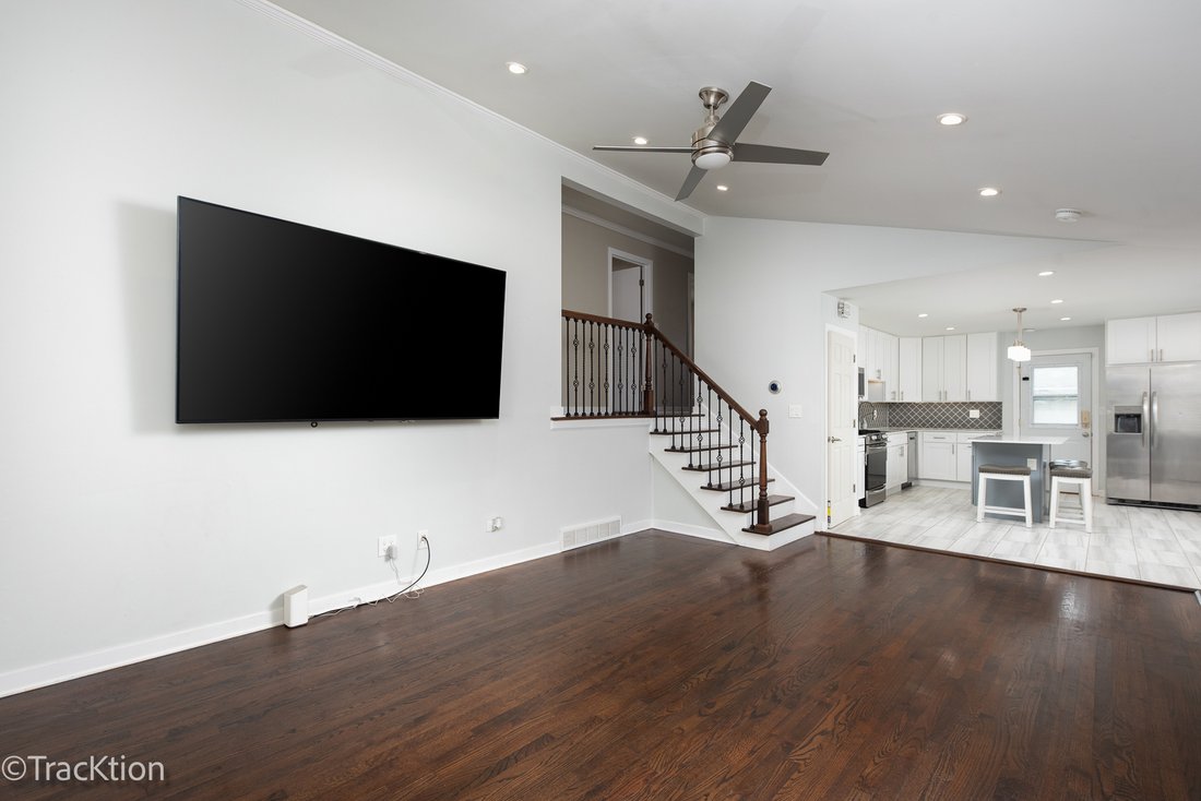House in Glen Ellyn, Illinois, United States 3 - 18453554