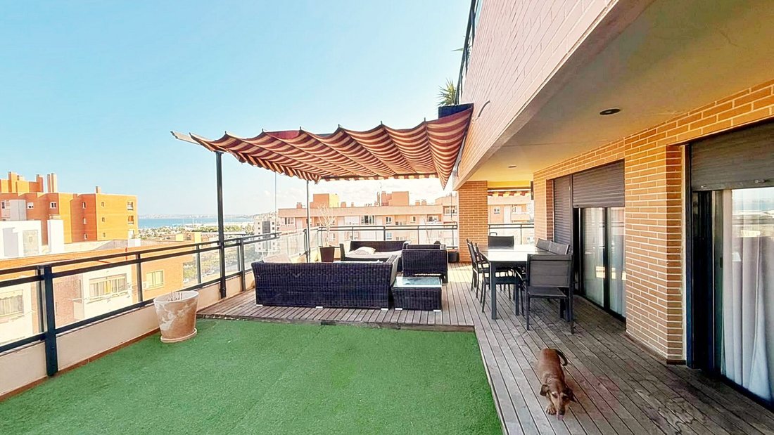 Penthouse in Alicante, Valencian Community, Spain 2 - 18454547