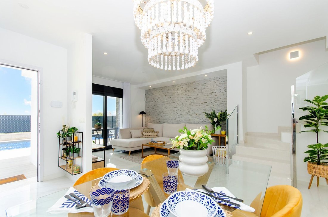 Chalet in Orihuela, Valencian Community, Spain 3 - 18454569
