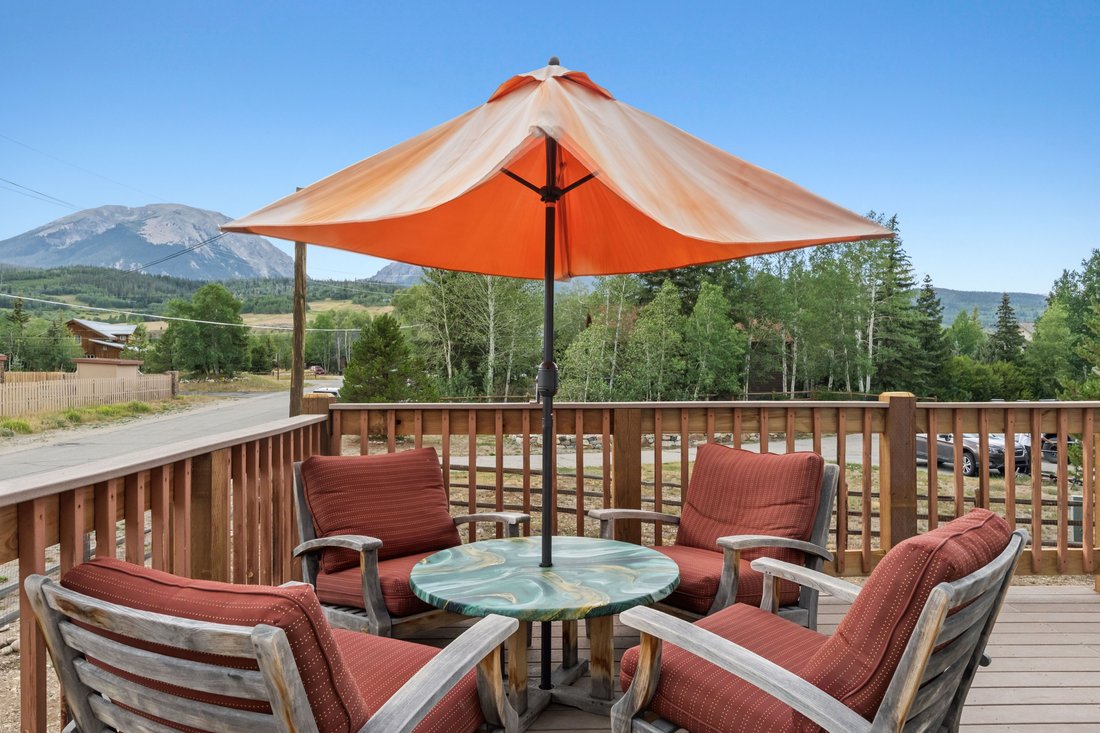 Silverthorne, Colorado, United States 4 - 18454338
