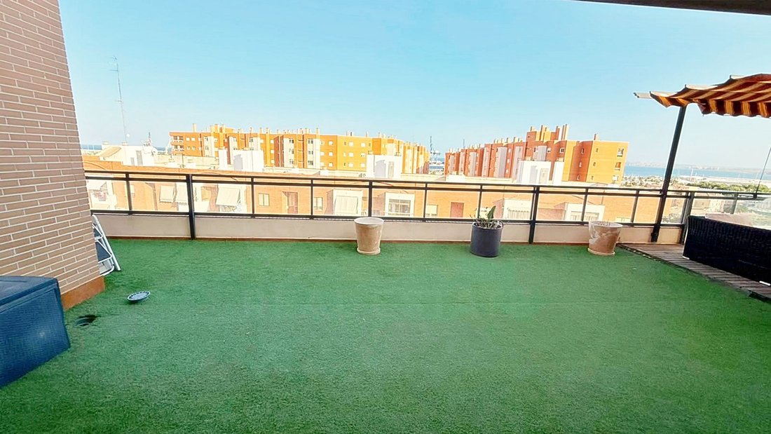 Penthouse in Alicante, Valencian Community, Spain 3 - 18454547