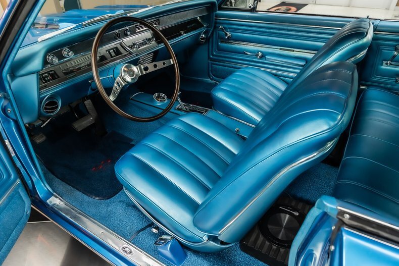 Coupe in Plymouth, United States 3 - 18453604