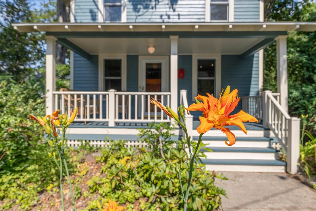 House in Saratoga Springs, New York, United States 4 - 18454351