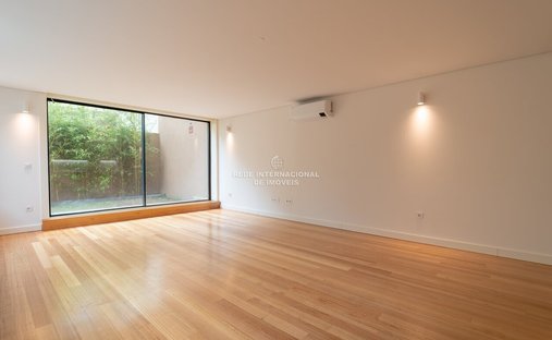 House in Matosinhos e Leca da Palmeira, Porto District, Portugal 1
