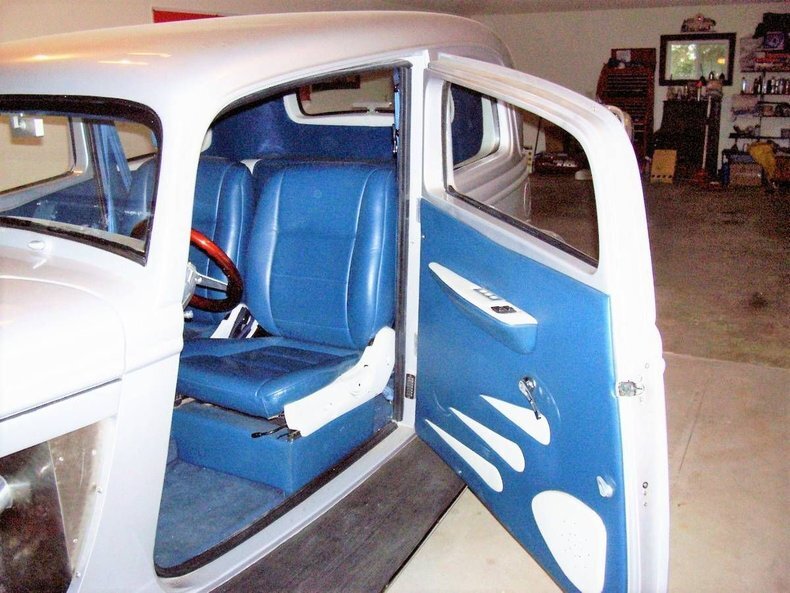 Sedan in Glendale, United States 3 - 18453670