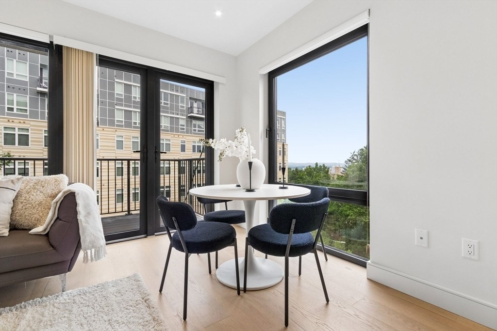 Condo in Boston, Massachusetts, United States 5 - 18453887