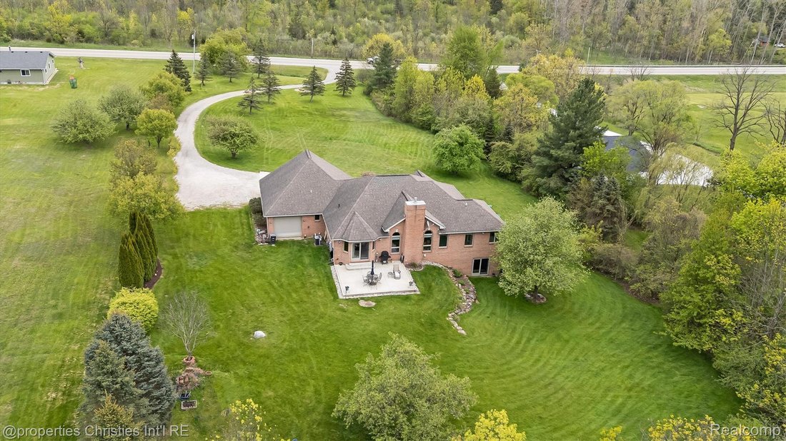 Casa en Novi, Míchigan, Estados Unidos 3 - 18454525