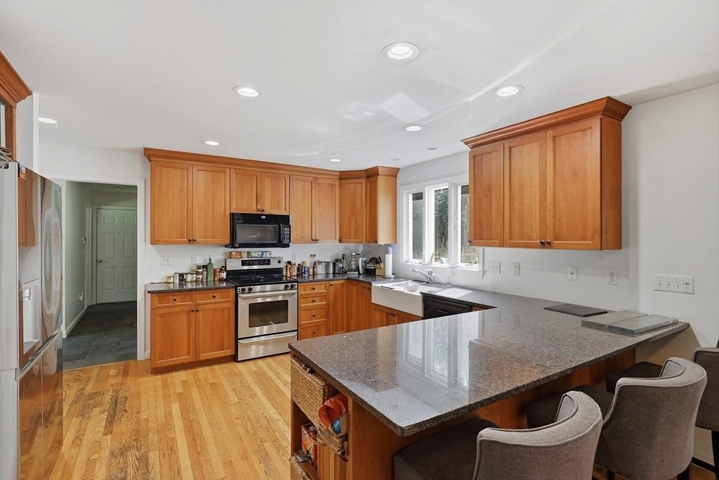 House in North Attleborough, Massachusetts, United States 4 - 18422566
