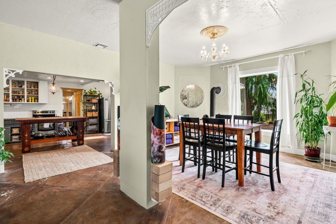 House in Medford, Oregon, United States 5 - 18454095