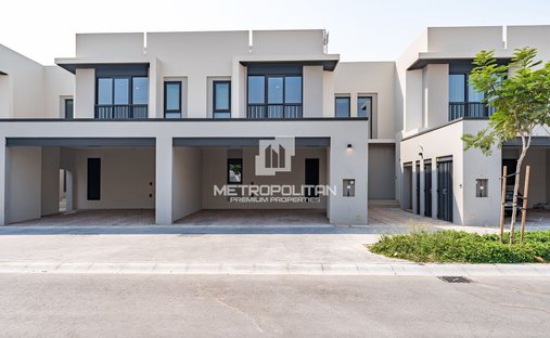 Townhouse in Al Furjan, Dubai, United Arab Emirates 1