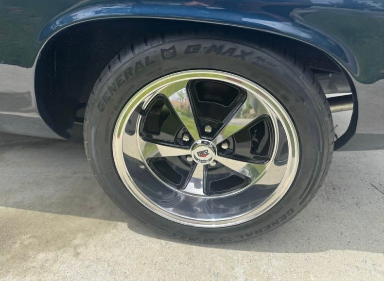 Coupe in Glendale, United States 5 - 18453672