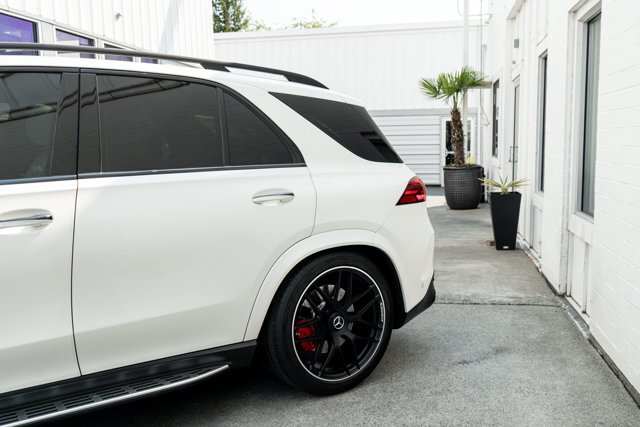 Suv in Bellevue, WA, United States 5 - 18426194