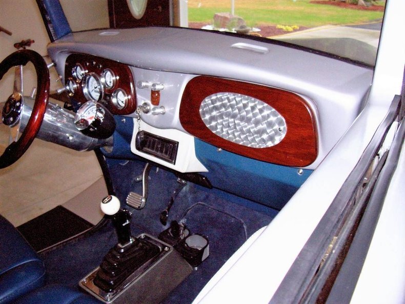 Sedan in Glendale, United States 2 - 18453670
