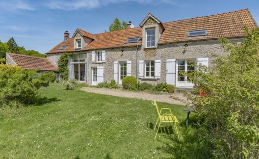 House in Saint-Remy-l'Honore, Ile-de-France, France 1