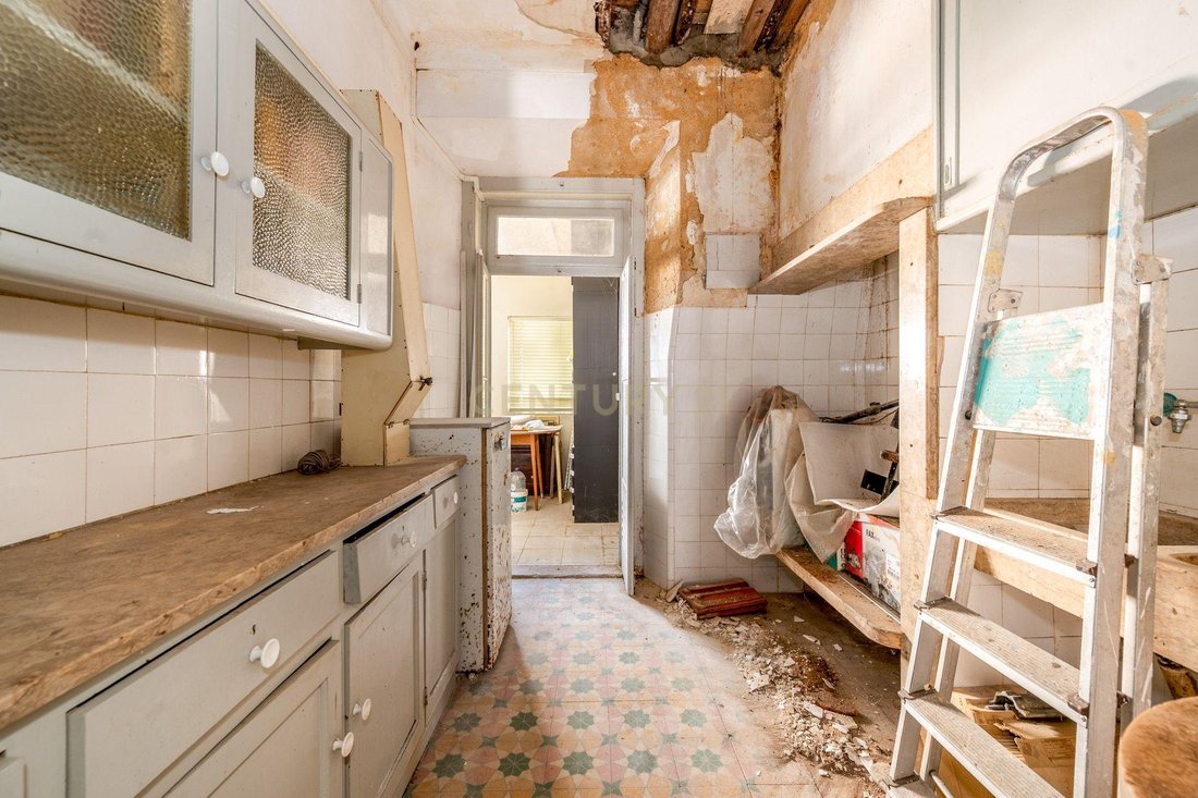 House in Alcantara, Lisbon, Portugal 2 - 18454075