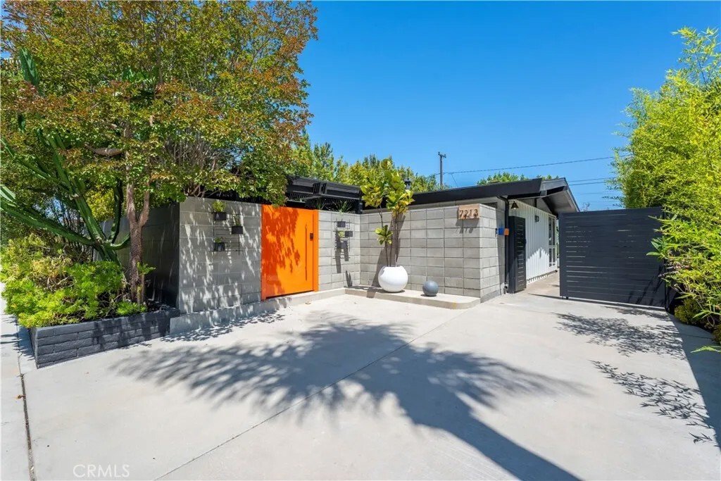 House in Signal Hill, California, United States 2 - 18264900