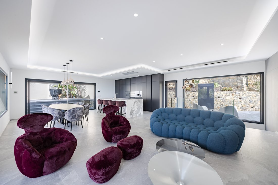 Villa in Èze, Provence-Alpes-Côte d'Azur, France 3 - 18454357
