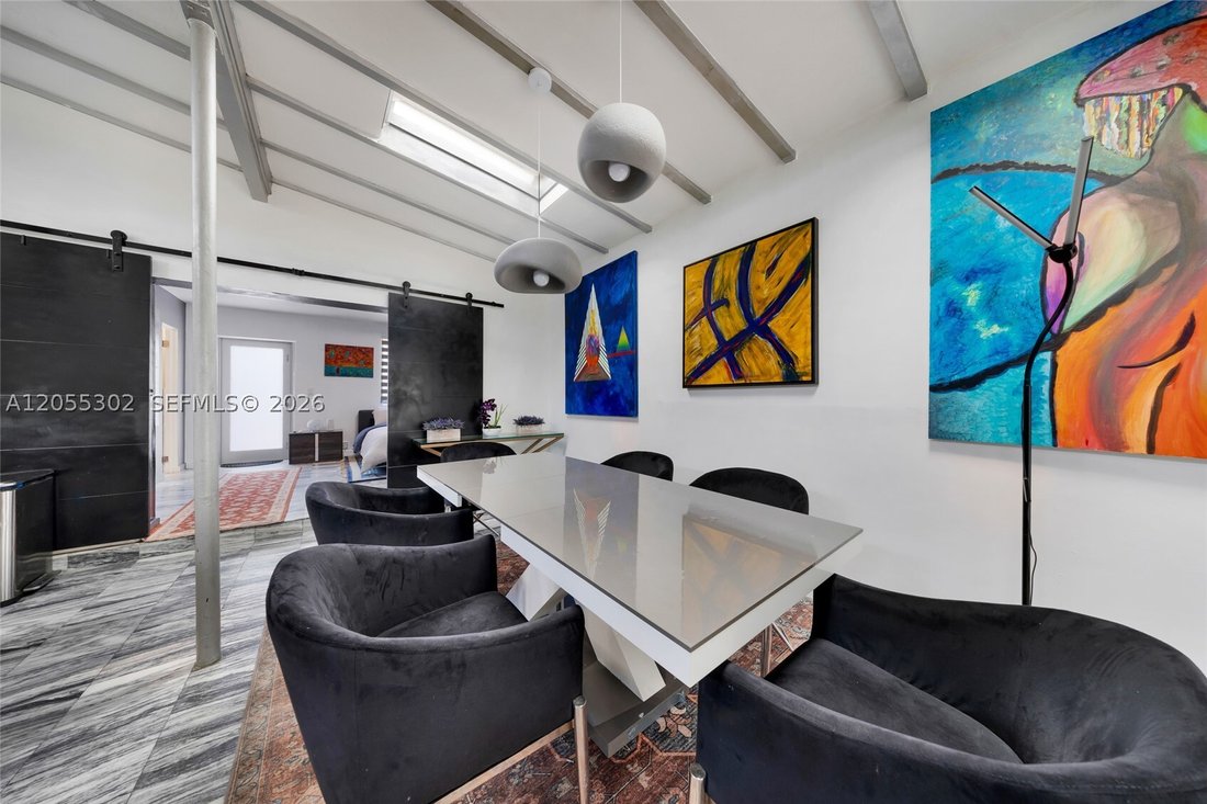 House in Miami, Florida, United States 5 - 18453526