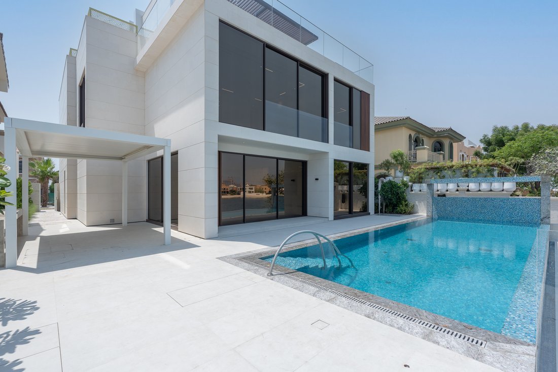 Villa in Palm Jumeirah, Dubai, United Arab Emirates 1 - 18454173