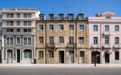 House in Alcantara, Lisbon, Portugal 1