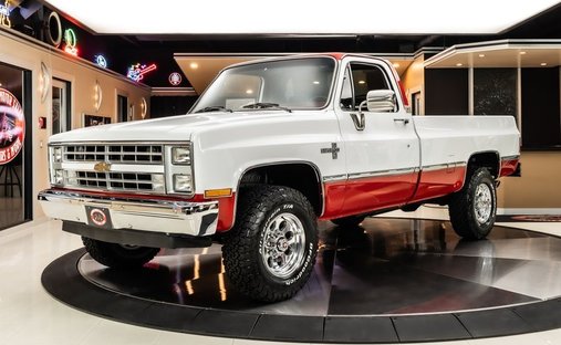 Frame Off Restored! 350ci V8  TH400 Automatic  3/4 Ton  Long Bed  PS  PB  A/C in Plymouth, United States 1