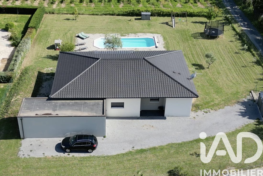 House in Vallon-Pont-d'Arc, Auvergne-Rhône-Alpes, France 1 - 17658755