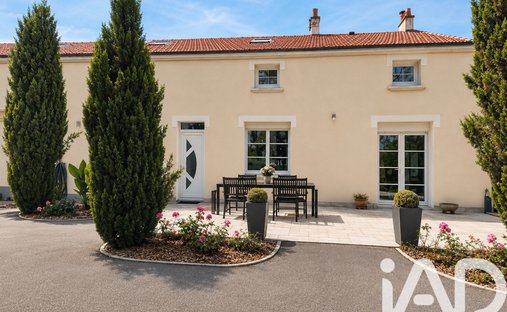 House in Chemere, Chaumes-en-Retz, France 1