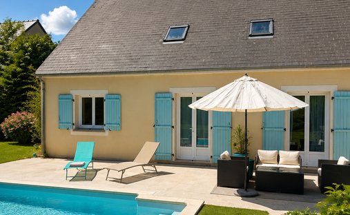House in Azay-sur-Cher, Centre-Val de Loire, France 1