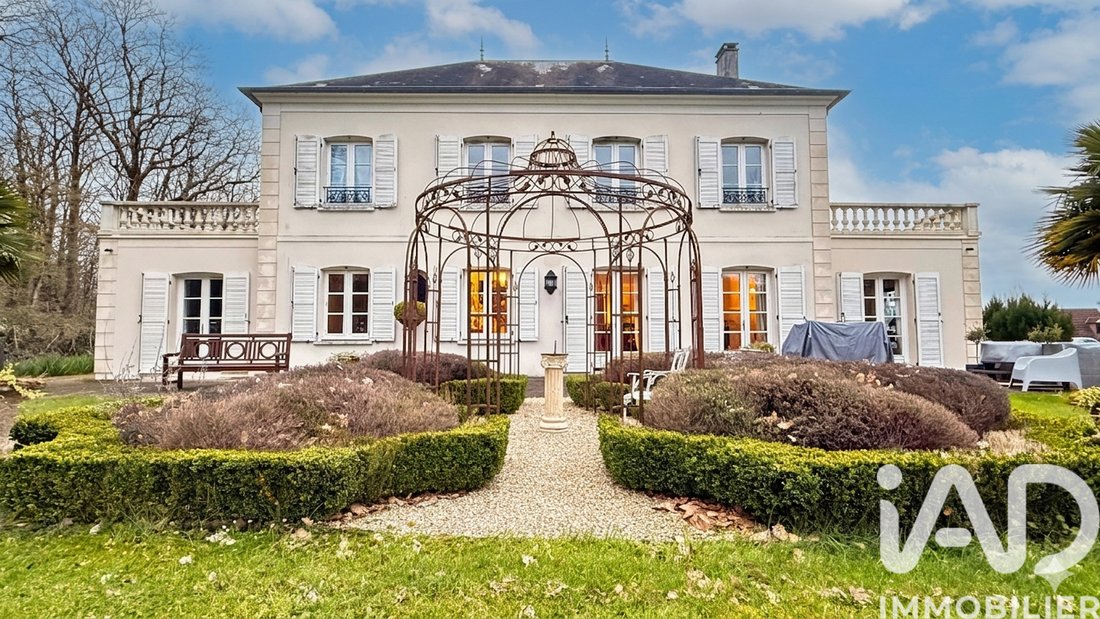 House in Saint-Eloy-de-Gy, Centre-Val de Loire, France 3 - 18105693