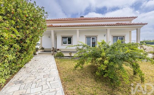 Townhouse in Nadadouro, Leiria District, Portugal 1