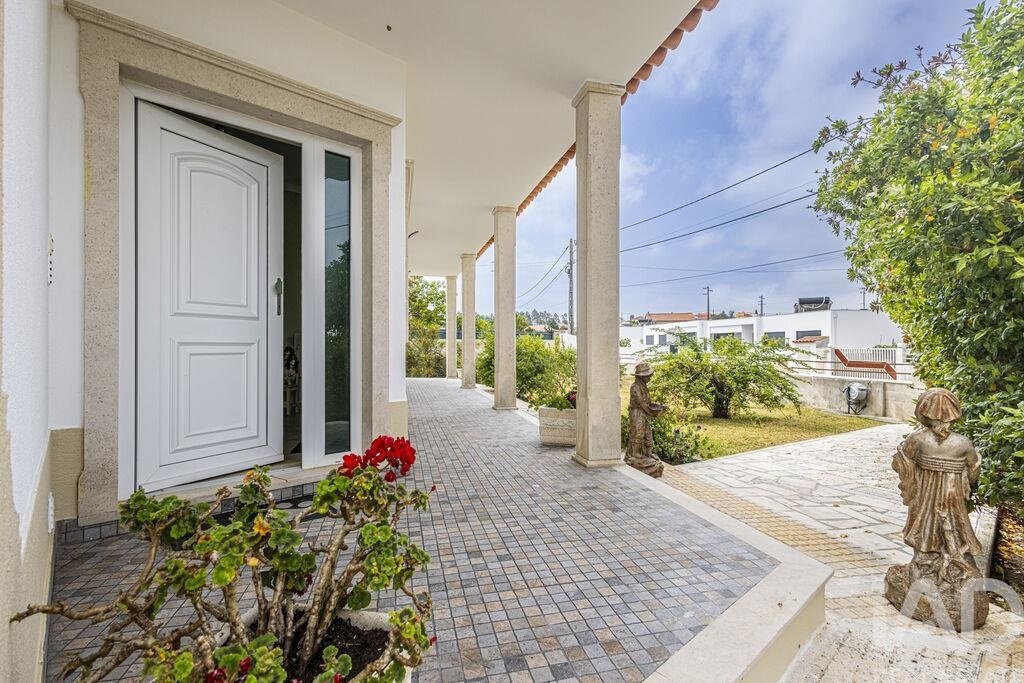 Townhouse in Nadadouro, Leiria District, Portugal 2 - 18454719