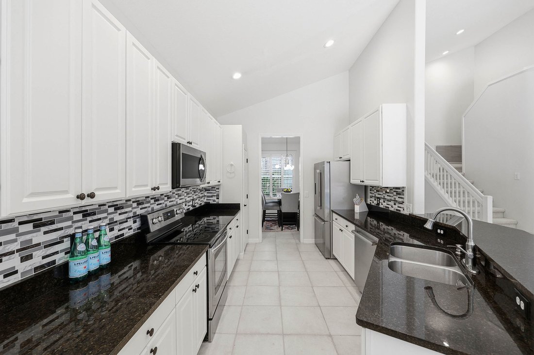 House in Naples, Florida, United States 3 - 18454892