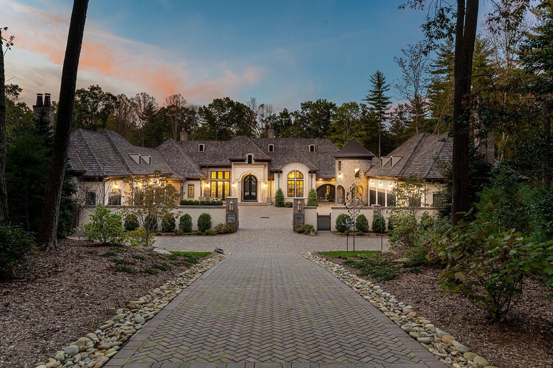 House in Asheville, North Carolina, United States 1 - 18454893