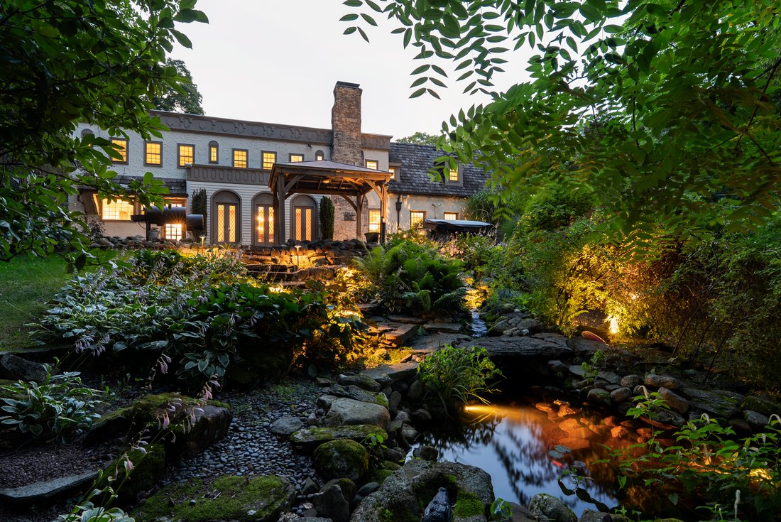 House in West Hartford, Connecticut, United States 3 - 18454889