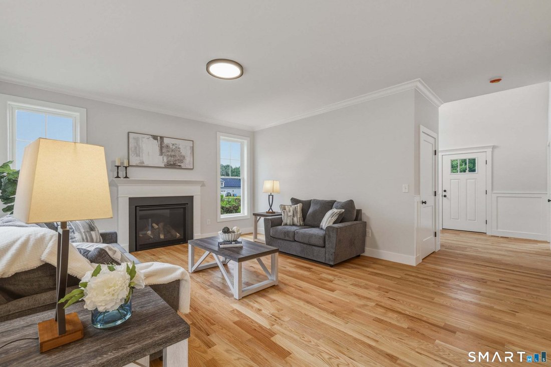 House in Vernon, Connecticut, United States 5 - 18454693