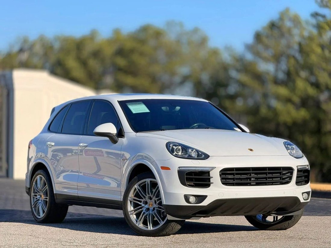 Suv in Lawrenceville, GA, United States 4 - 17073897