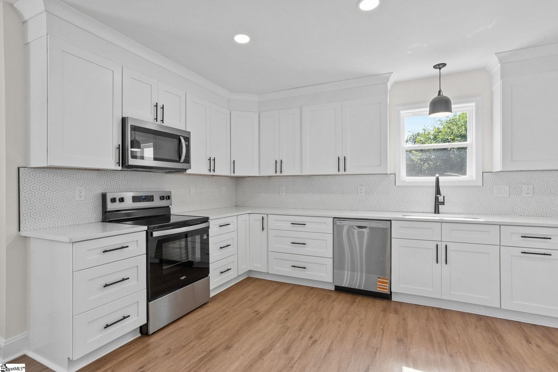 House in Greenville, South Carolina, United States 5 - 18455370