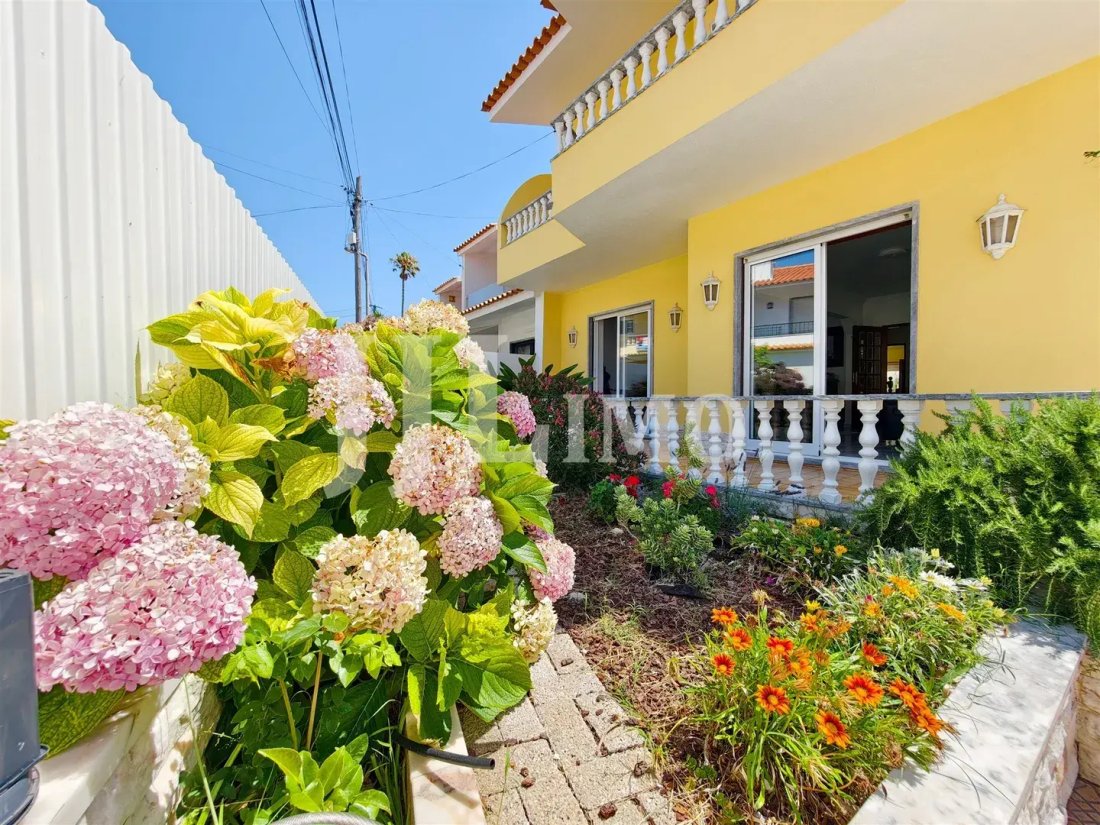 Townhouse in Cascais e Estoril, Lisbon, Portugal 3 - 18455447