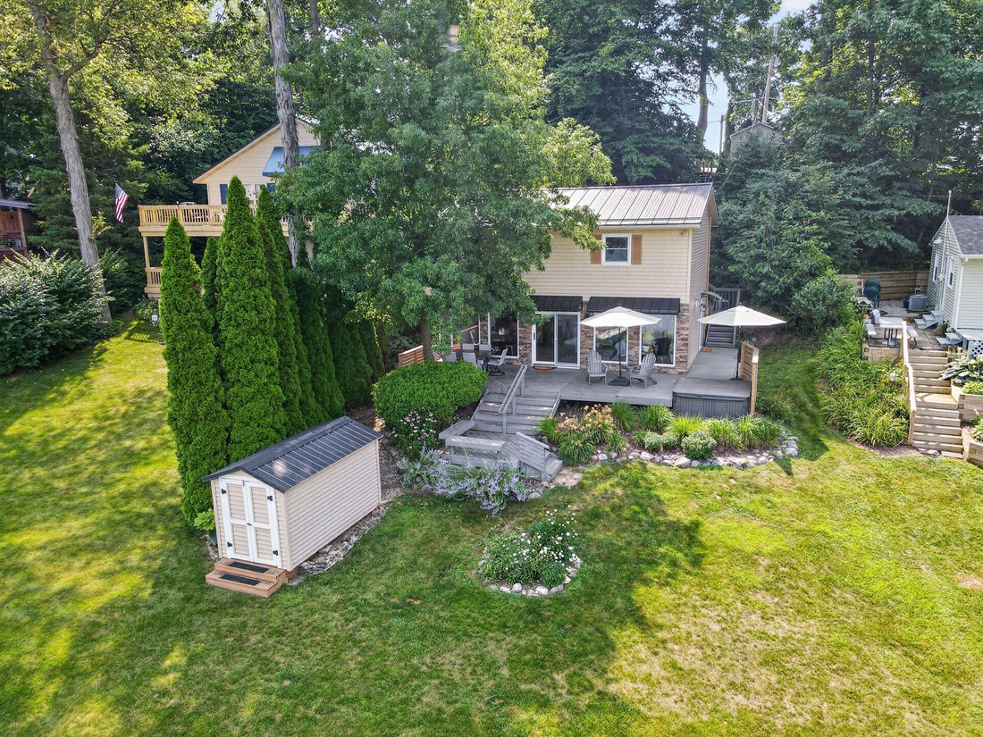 House in North Webster, Indiana, United States 2 - 18455048