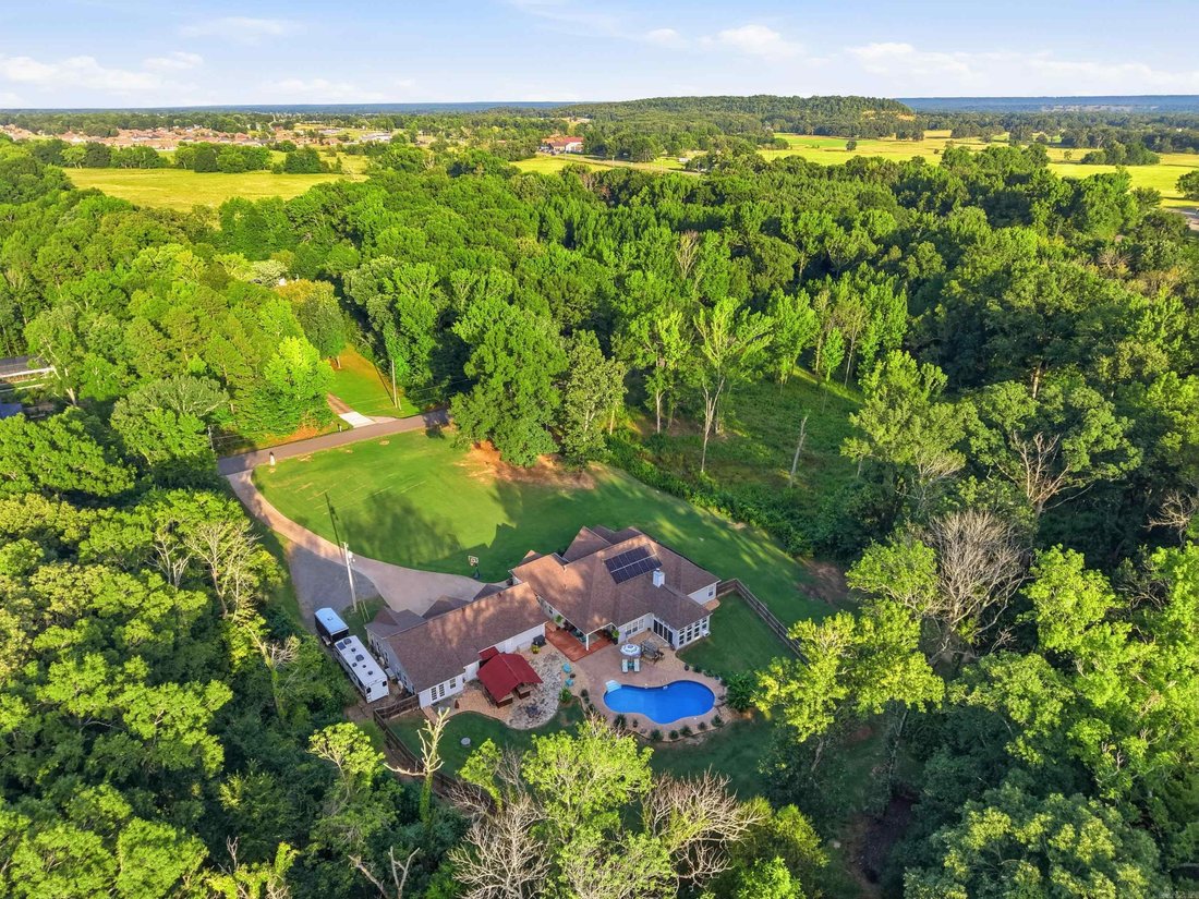 House in Conway, Arkansas, United States 4 - 18446455