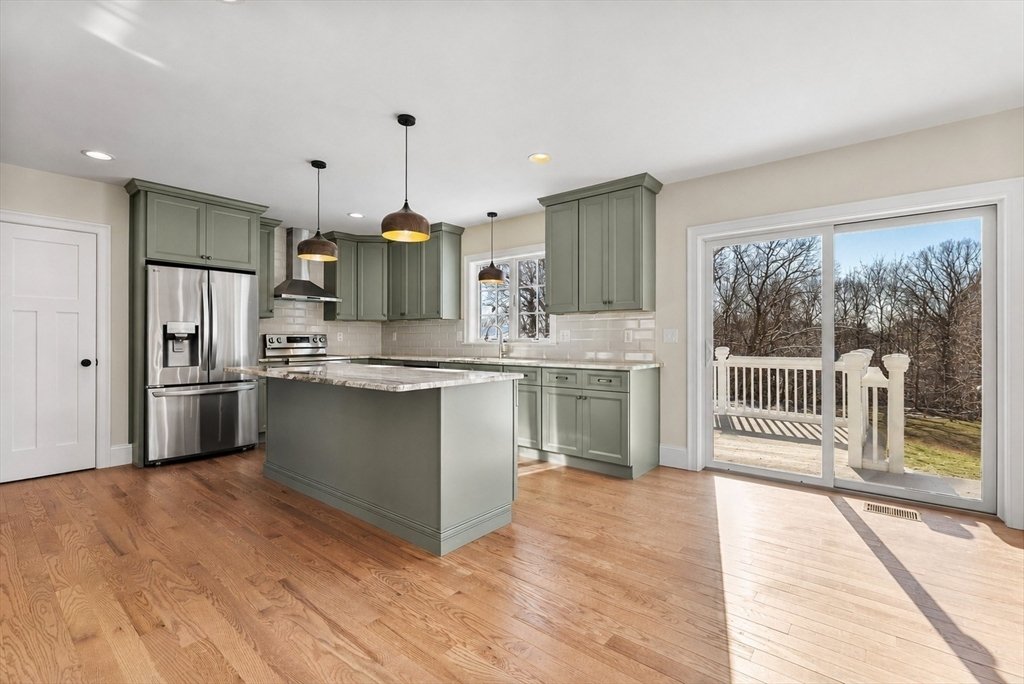 Braintree, Massachusetts, United States 1 - 18166491