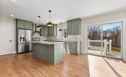 Braintree, Massachusetts, United States 1