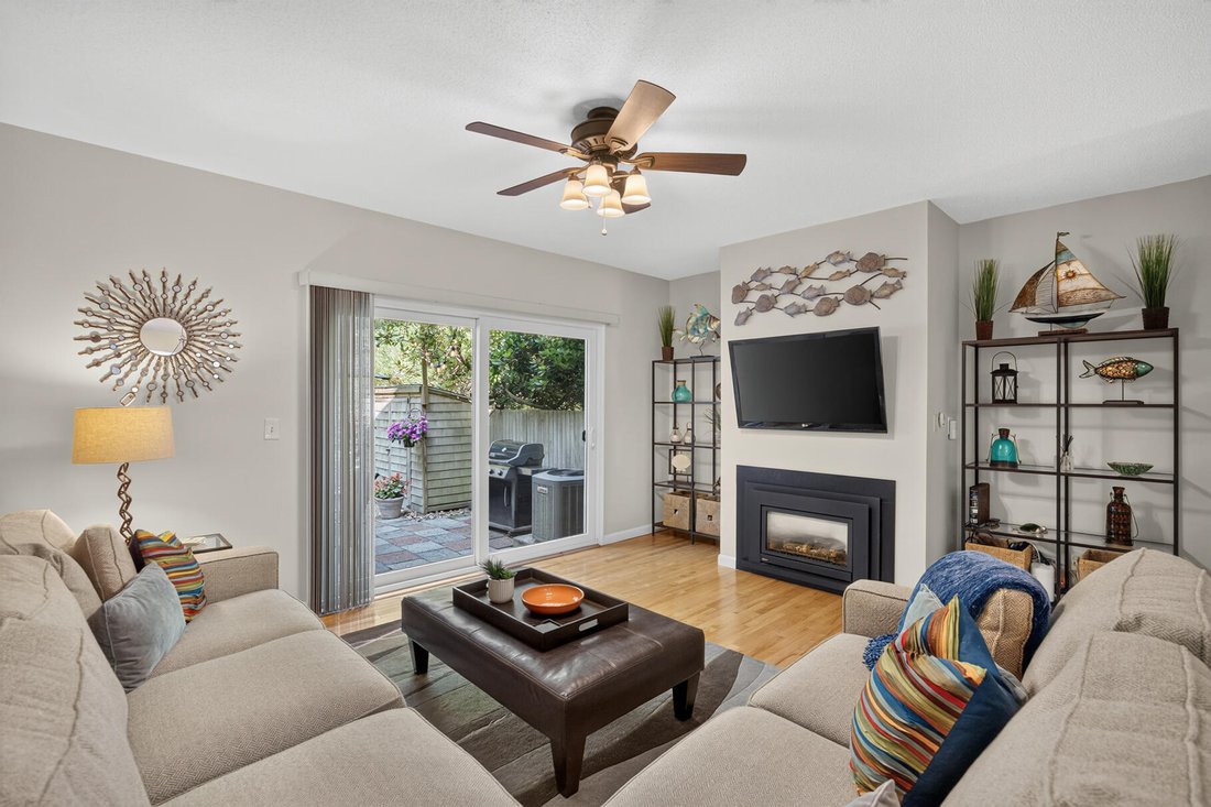 Condo in Falmouth, Massachusetts, United States 4 - 18455053
