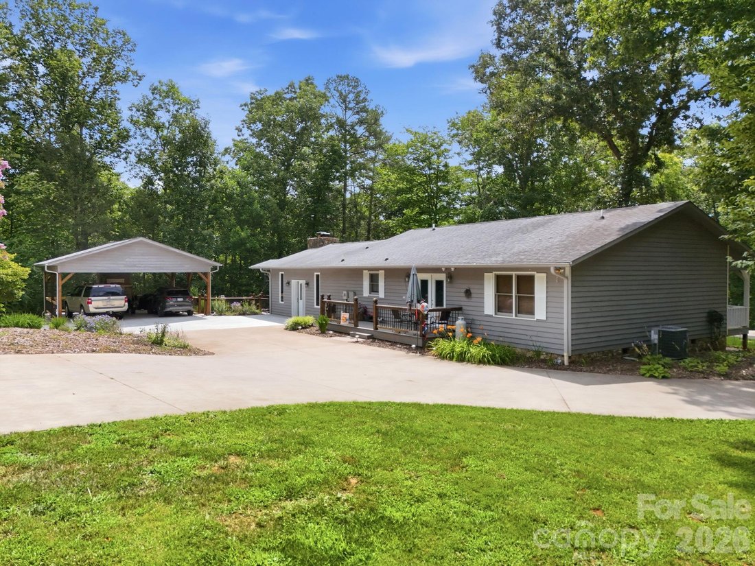 House in Marion, North Carolina, United States 5 - 18455043