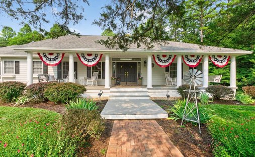 House in Lake Monticello, Virginia, United States 1