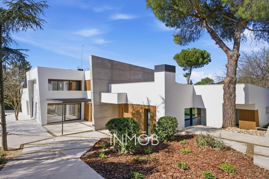 Casa a Boadilla del Monte, Madrid, Spagna 4 - 18455338