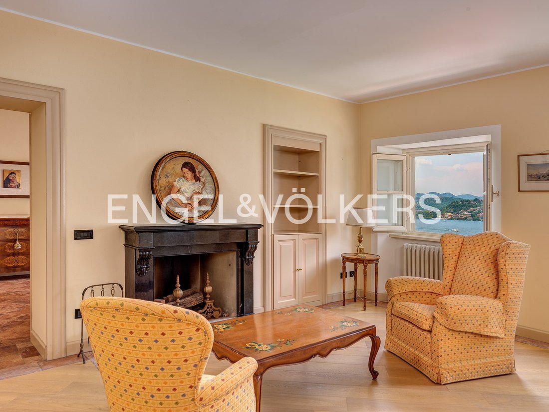 Penthouse in Blevio, Lombardy, Italy 2 - 18455041