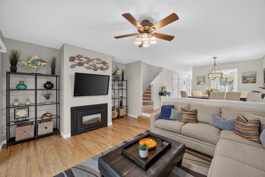 Condo in Falmouth, Massachusetts, United States 3 - 18455053