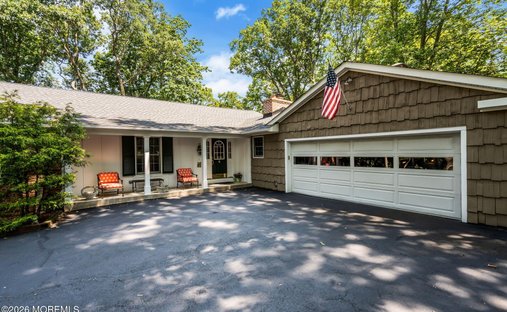 House in North Middletown, New Jersey, United States 1