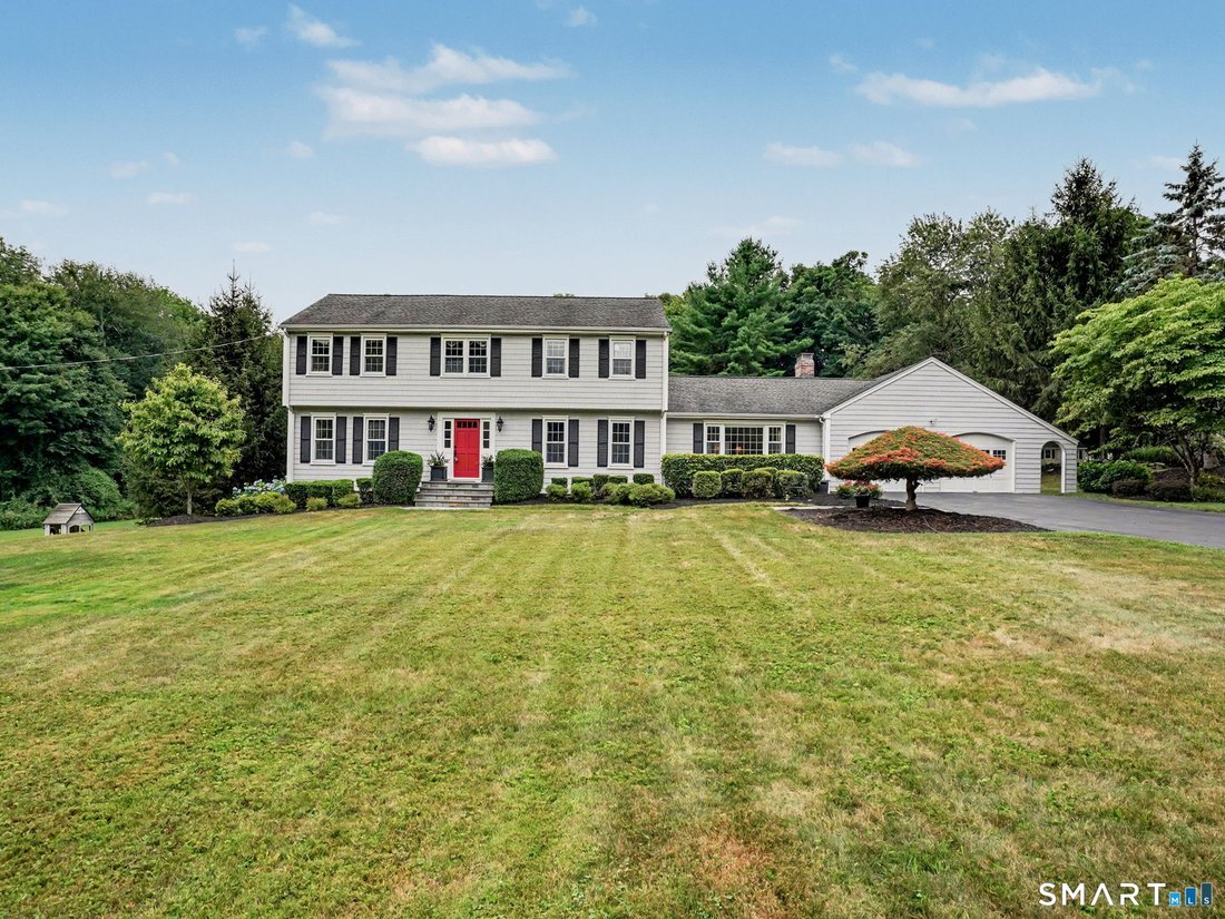 House in Trumbull, Connecticut, United States 1 - 18455402